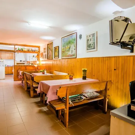 Gostinjska kuća Pokrajac