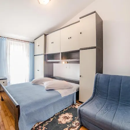 Pokrajac Gostinjska kuća 3*
